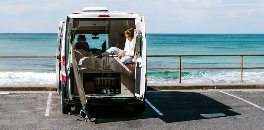 Ways-to-Save-Money-On-A-Summer-Road-Trip